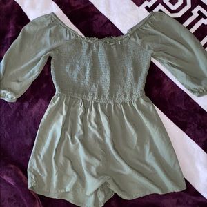 SO army green romper